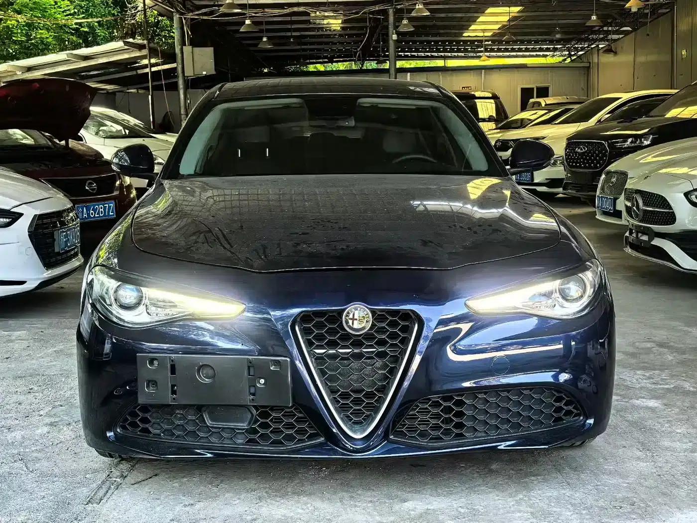 Giulia Juliet 2017 2.0T 280HP Luxury Edition — миниатюра 2