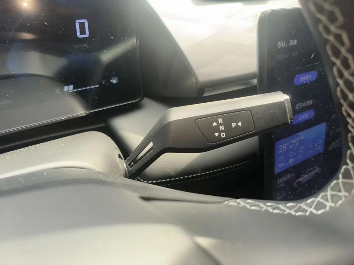 Dongfeng Aeolus Mage 2025 1.5T Luxury Version — миниатюра 17