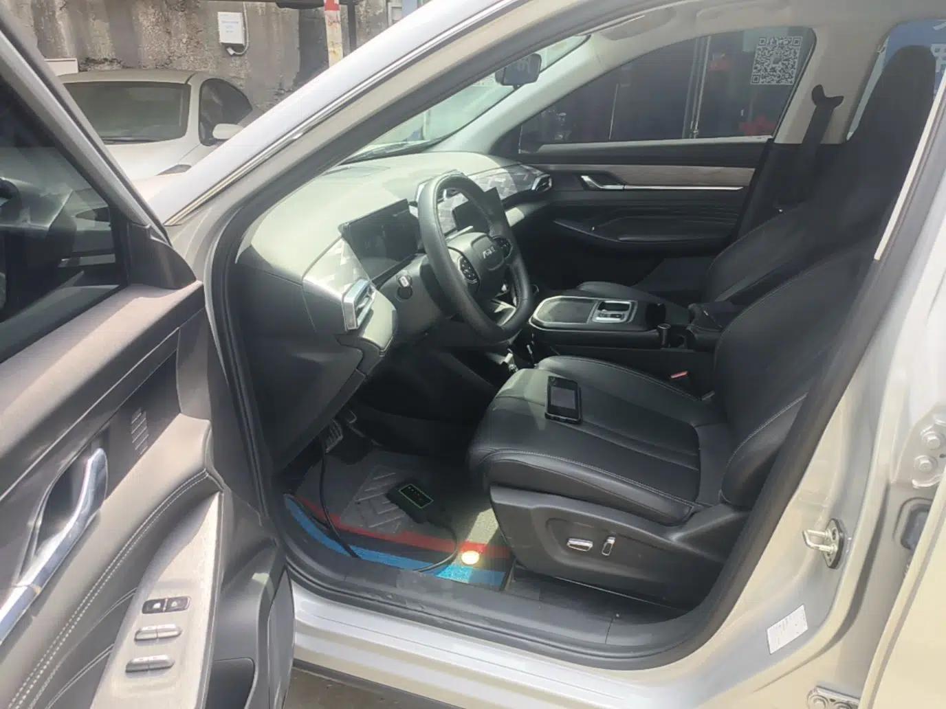 Dongfeng Aeolus Mage 2025 1.5T Luxury Version — миниатюра 19