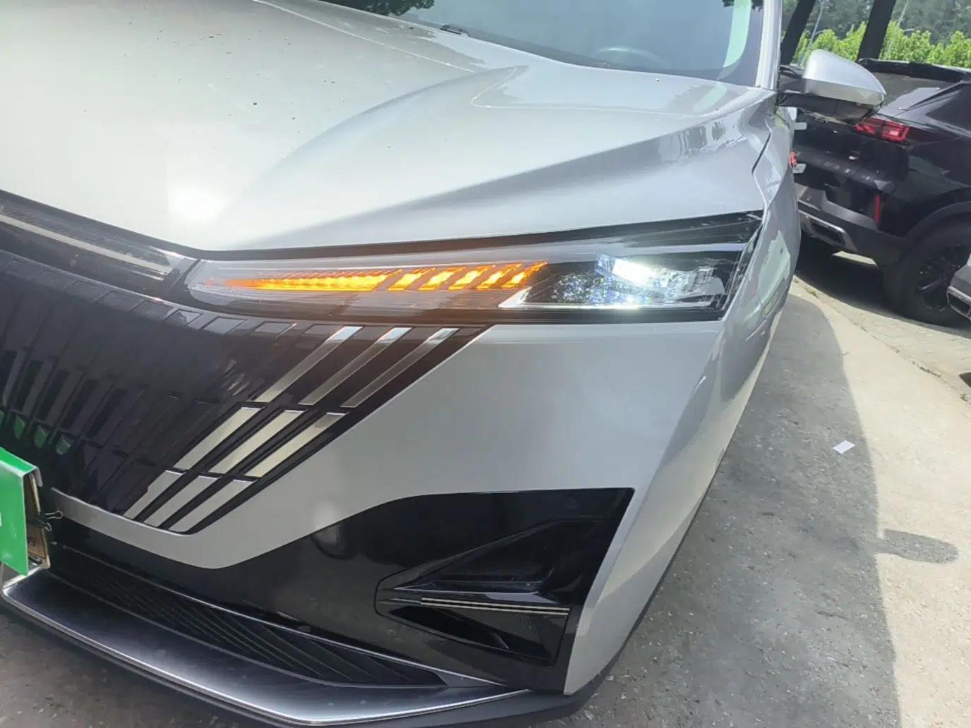 Dongfeng Aeolus Mage 2025 1.5T Luxury Version — миниатюра 9