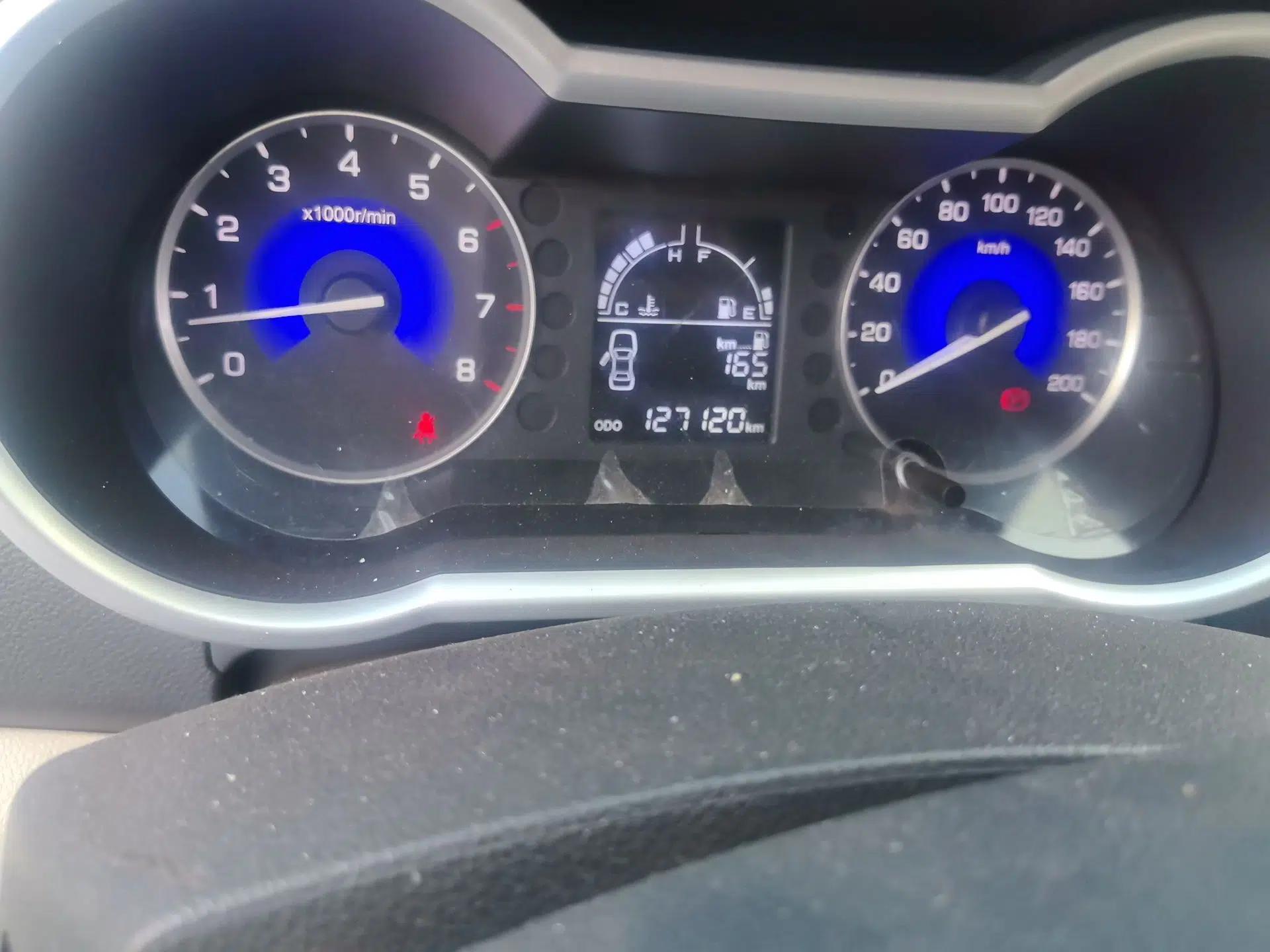 Dongfeng Aeolus A30 2014 1.5L Manual Sishang Model — миниатюра 13