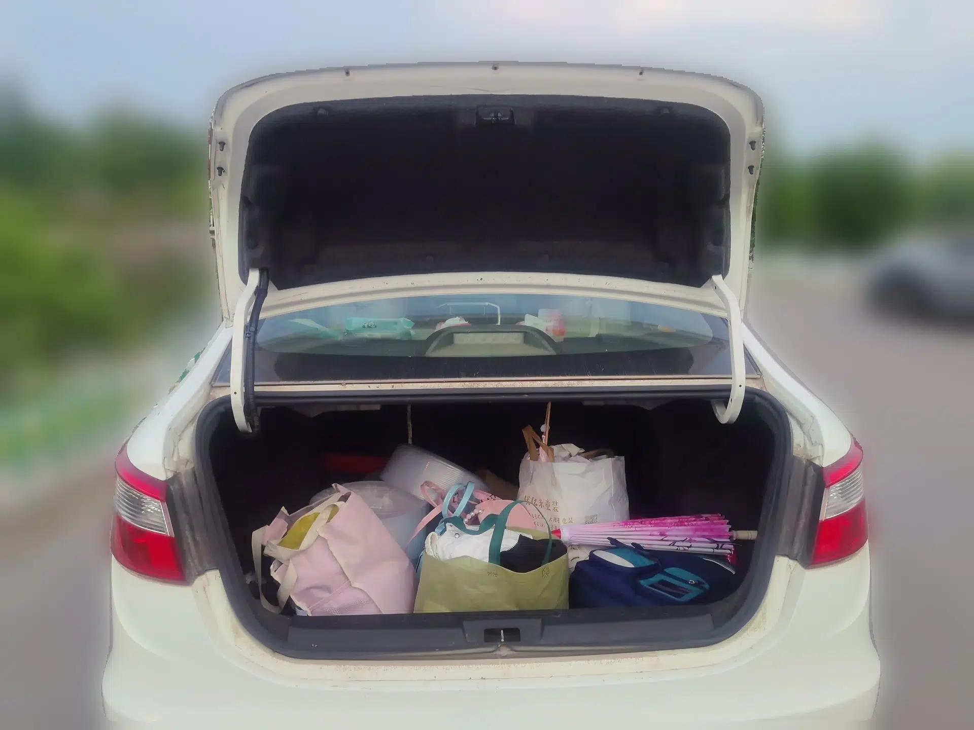 Dongfeng Aeolus A30 2014 1.5L Manual Sishang Model — миниатюра 20
