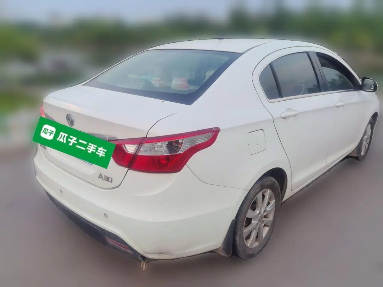 Dongfeng Aeolus A30 2014 1.5L Manual Sishang Model — миниатюра 6