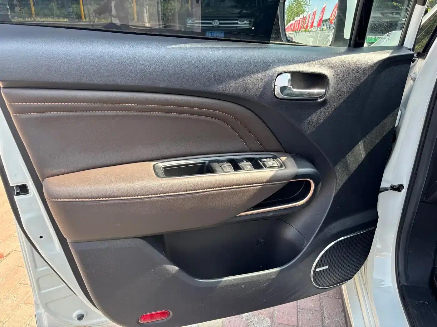 Trumpchi GE3 2018 530 Internet Enjoyment Edition — миниатюра 2