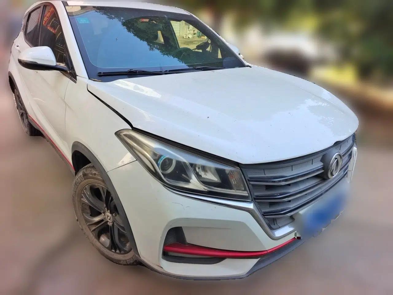 Dongfeng Fengon 500 2021 1.5L CVT Enjoyment Version — миниатюра 3