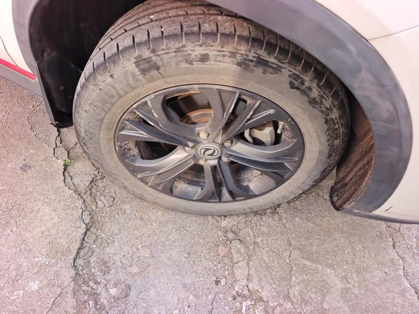 Dongfeng Fengon 500 2021 1.5L CVT Enjoyment Version — миниатюра 8