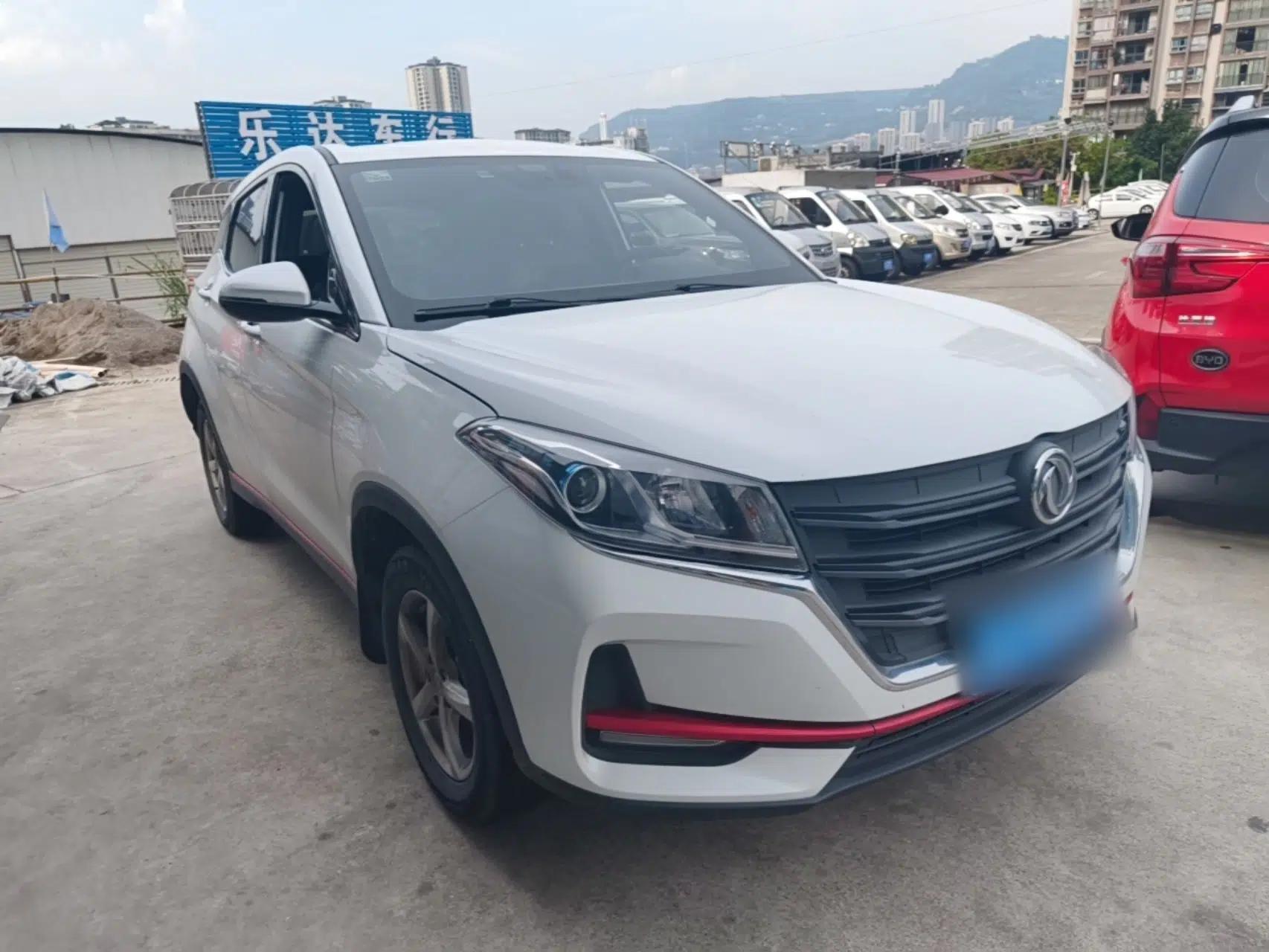 Dongfeng Fengon 500 2021 1.5L Manual Enjoyment Model — миниатюра 3