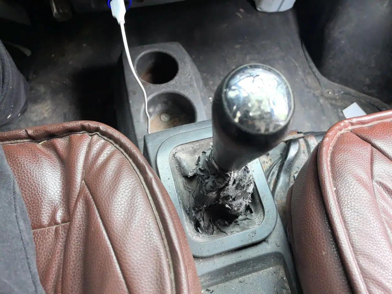 Dongfeng Xiaokang K07S 2016 1.2L Practical Version DK12-05 — миниатюра 15