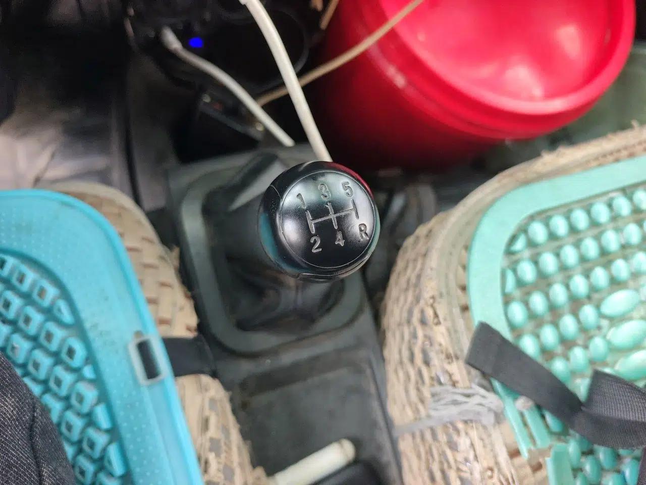 Dongfeng Xiaokang K07S 2016 1.0L Practical Version DK10 — миниатюра 15