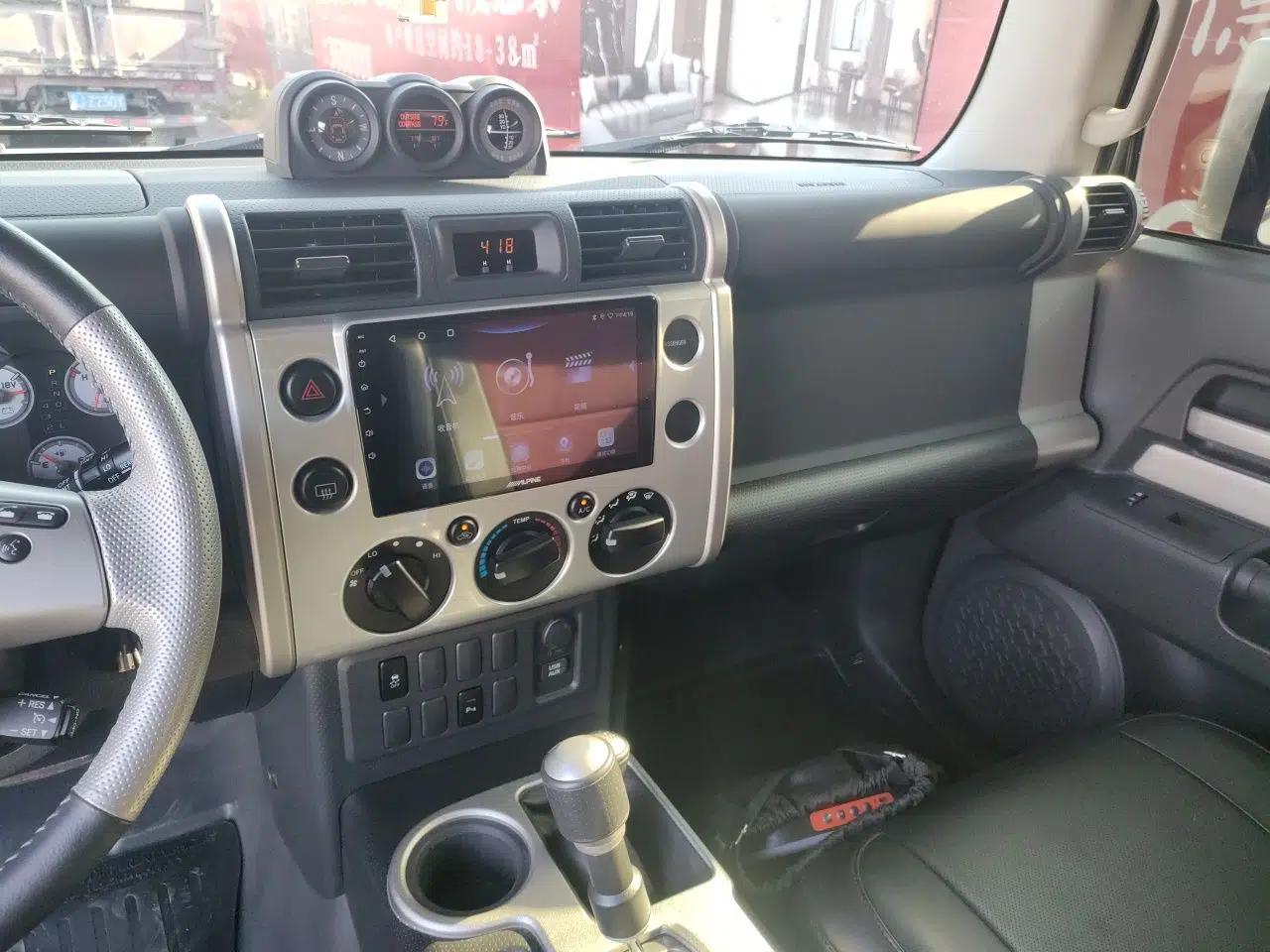 Toyota FJ Cruiser 2023 4.0L FINAL Edition – Eight-Cylinder – Middle East — миниатюра 14
