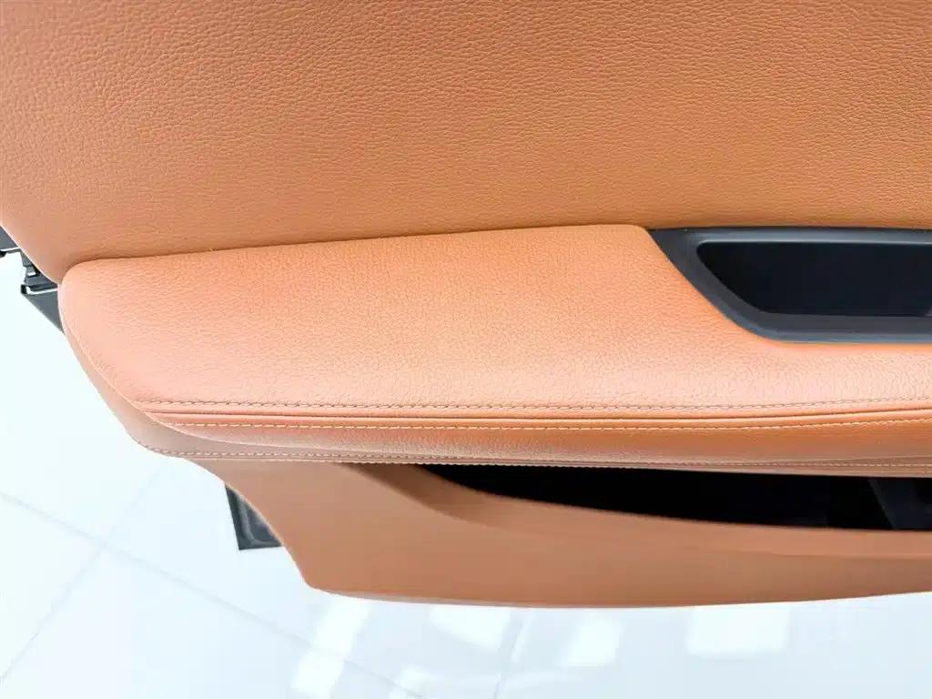 2010 BMW X5 M — миниатюра 16