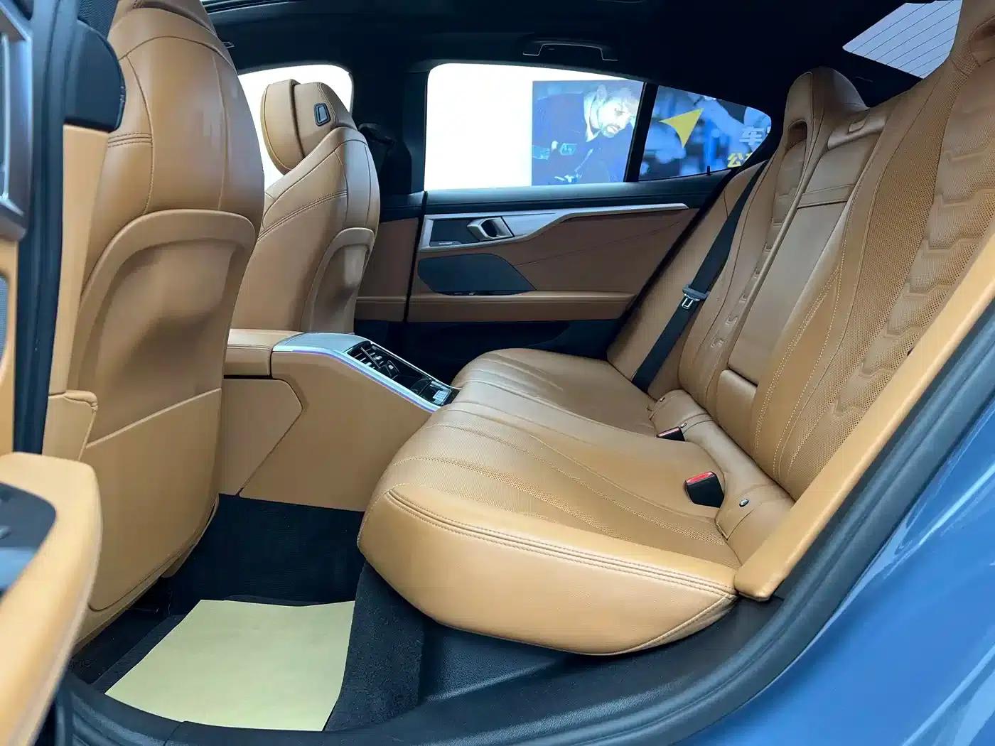 2019 BMW 8 Series 840i Gran Coupe M Sport Package — миниатюра 11