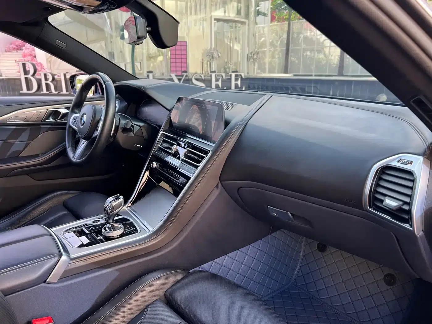 2019 BMW 8 Series 840i Gran Coupe M Sport Package — миниатюра 11