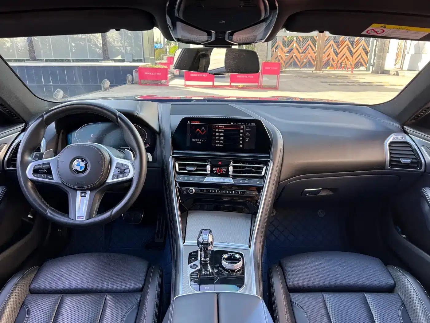 2019 BMW 8 Series 840i Gran Coupe M Sport Package — миниатюра 16