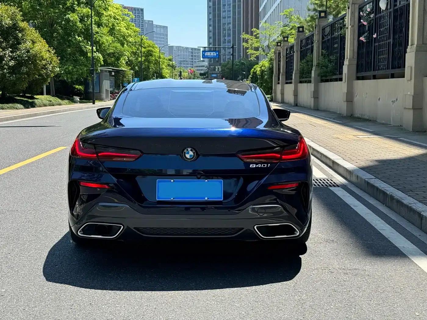 2019 BMW 8 Series 840i Coupe M Sport Package — миниатюра 4