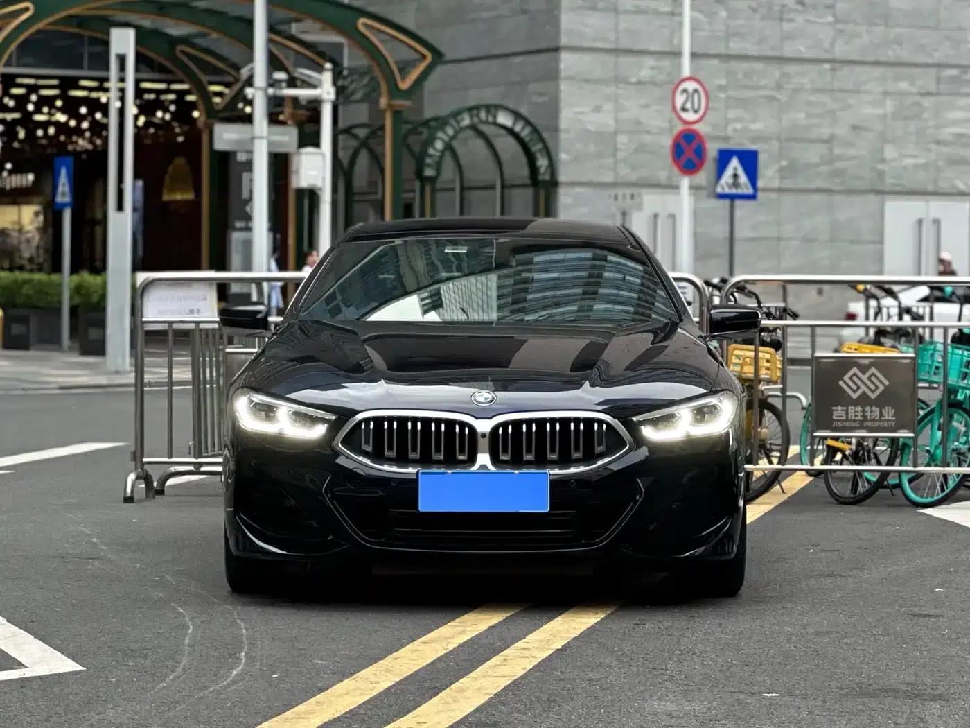 2022 BMW 8 Series 840i xDrive Gran Coupe M Sport Package — миниатюра 2