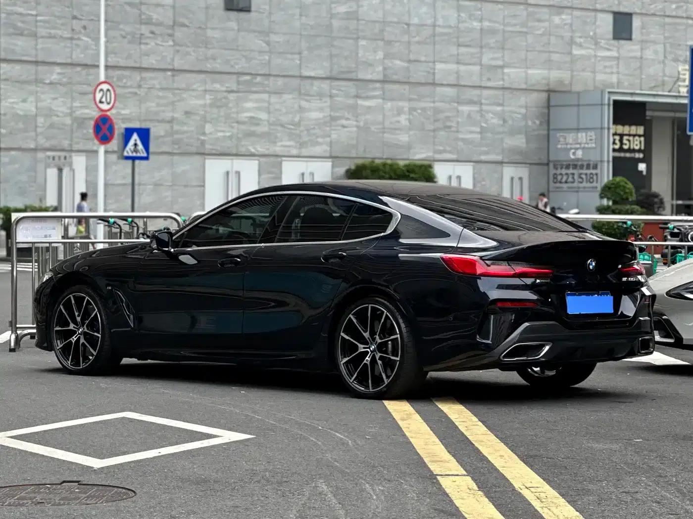 2022 BMW 8 Series 840i xDrive Gran Coupe M Sport Package — миниатюра 18