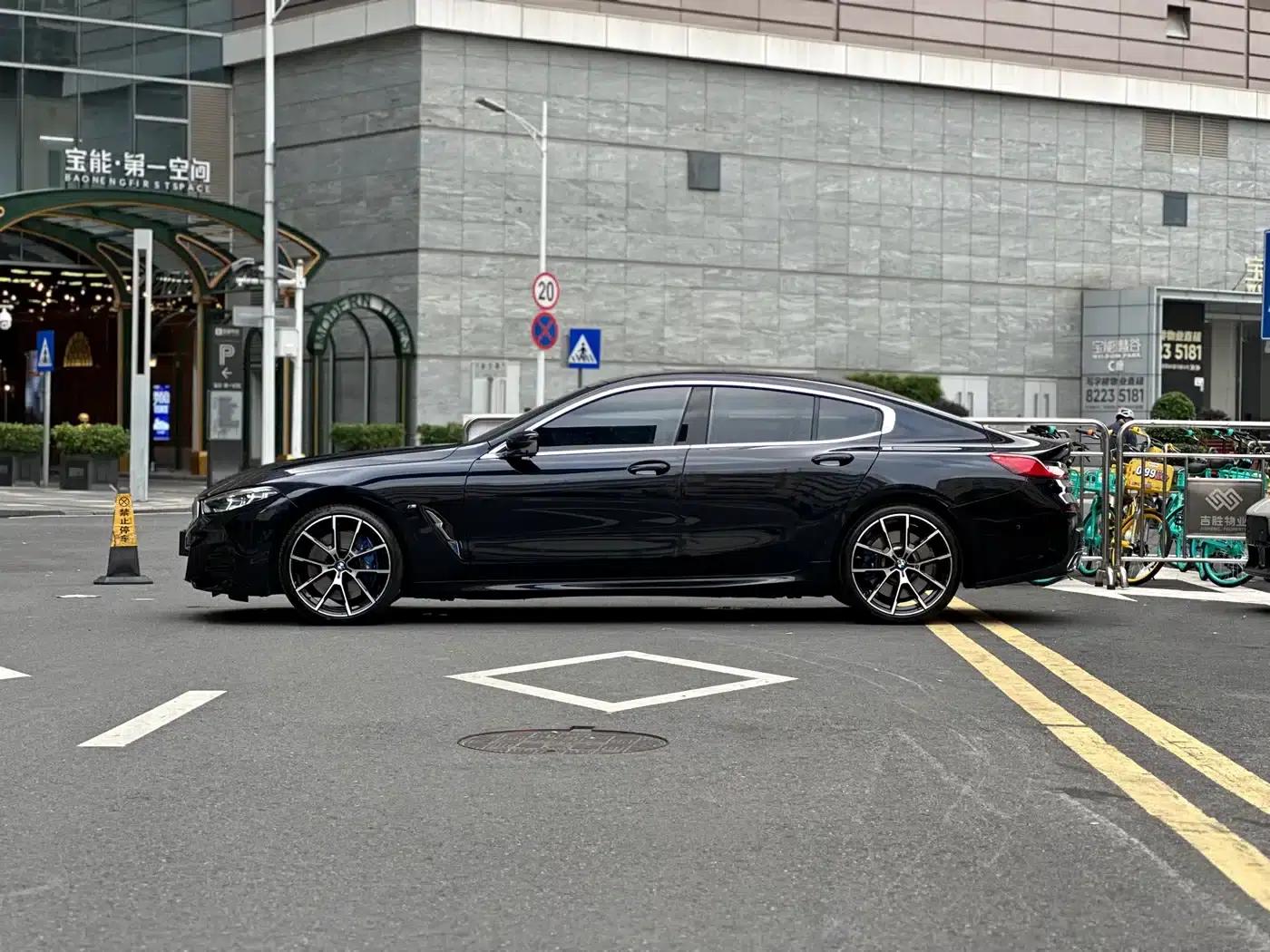 2022 BMW 8 Series 840i xDrive Gran Coupe M Sport Package — миниатюра 4