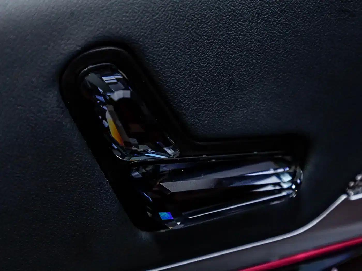 BMW i7 2023 eDrive50L M Sport Package — миниатюра 31