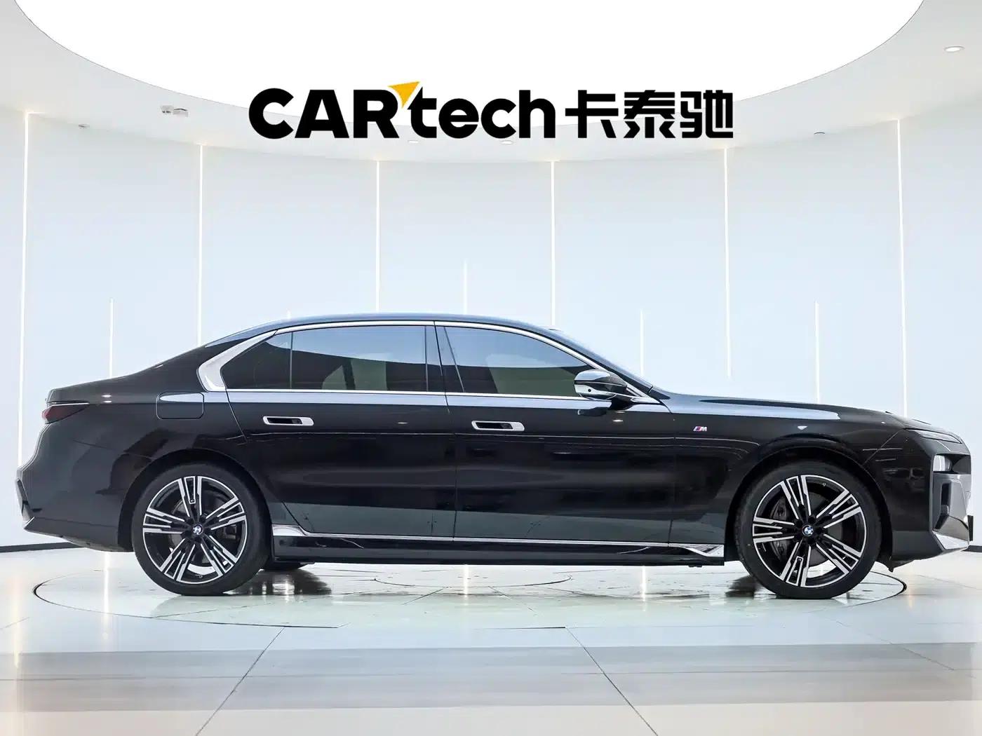 BMW i7 2023 eDrive50L M Sport Package — миниатюра 8