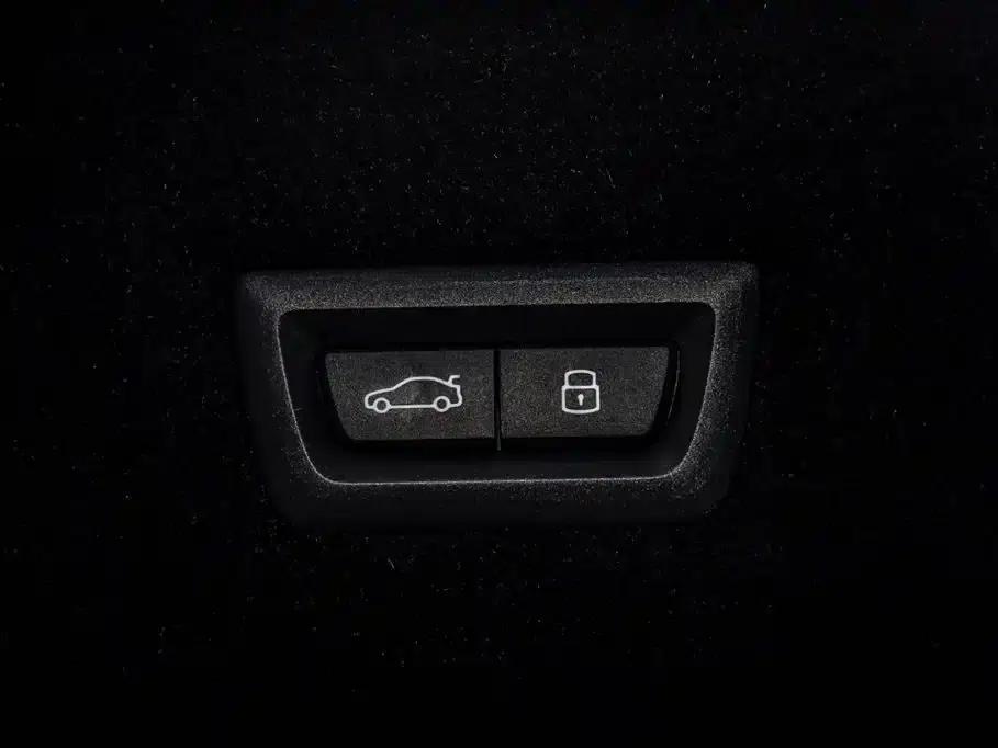 2023 BMW i7 xDrive60L M Sport Package — миниатюра 24