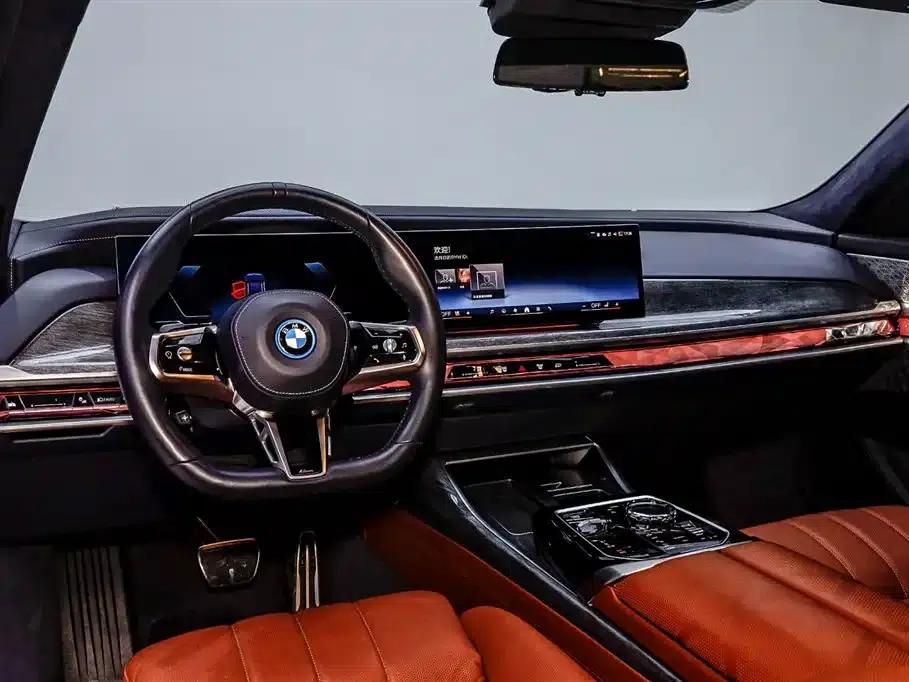 2023 BMW i7 xDrive60L M Sport Package — миниатюра 30