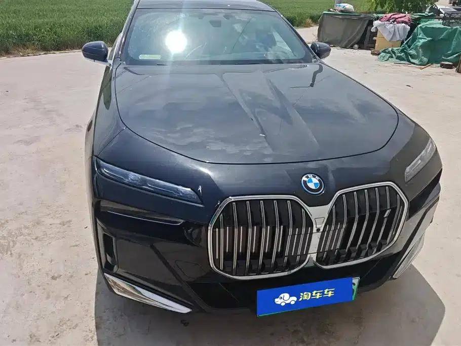 BMW i7 2023 eDrive50L Leading M Sport Package — миниатюра 2