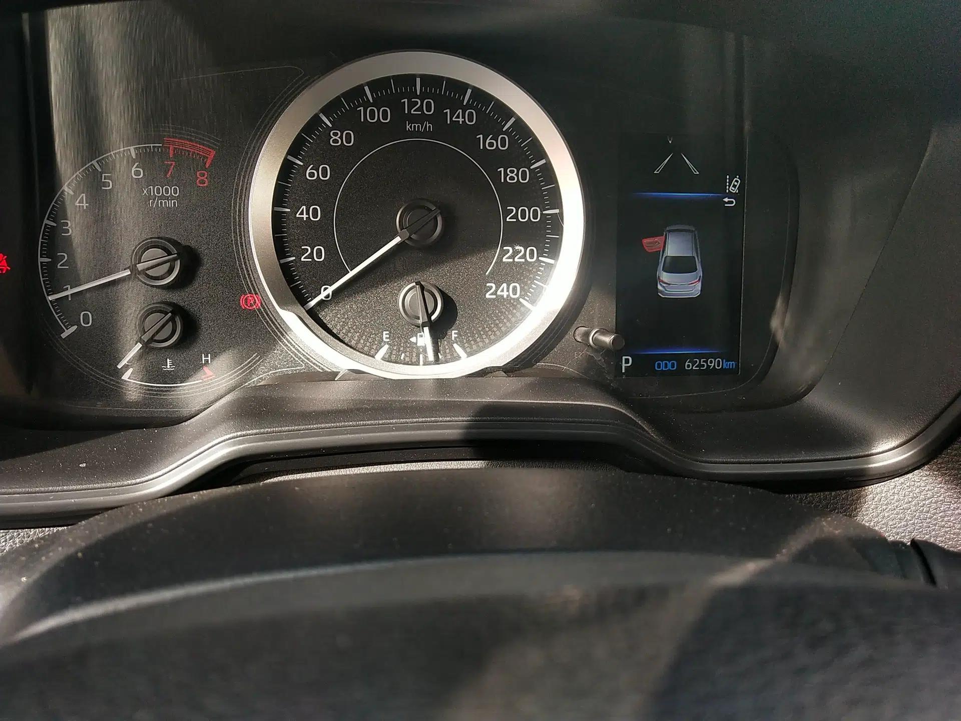 Toyota Allion 2022 2.0L Zunyue Edition — миниатюра 13
