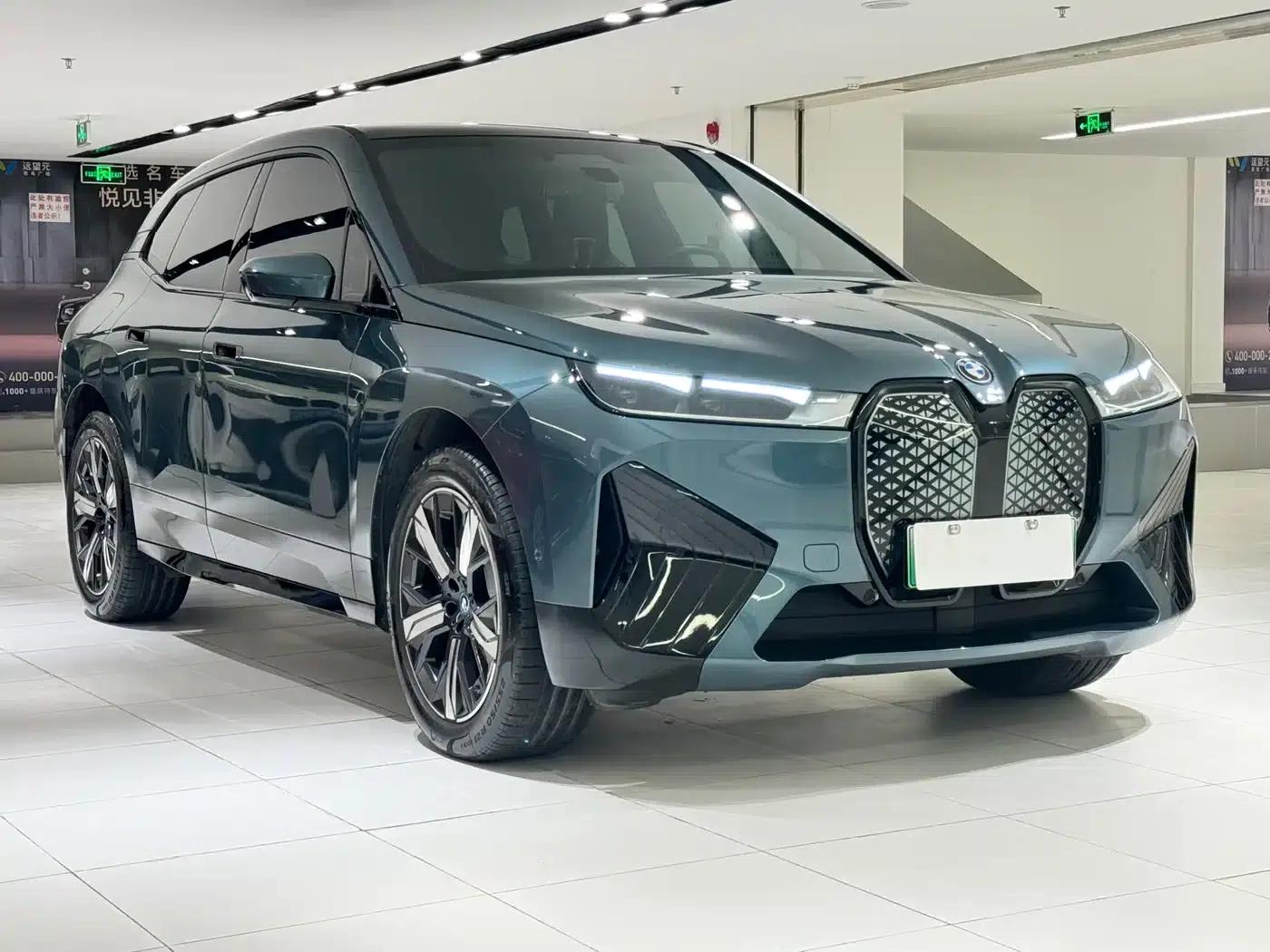 BMW iX 2022 xDrive50 — миниатюра 3