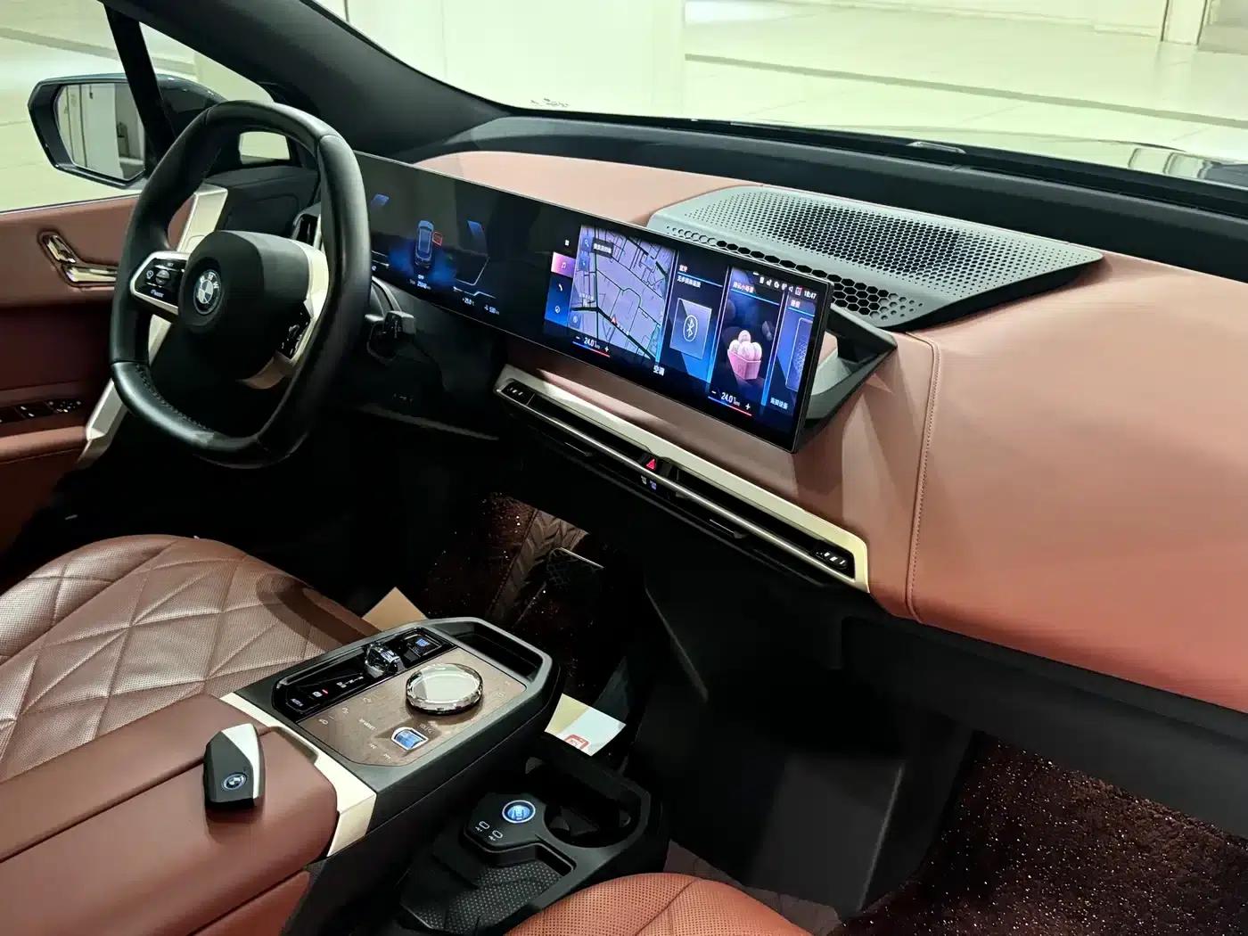 BMW iX 2022 xDrive50 — миниатюра 9