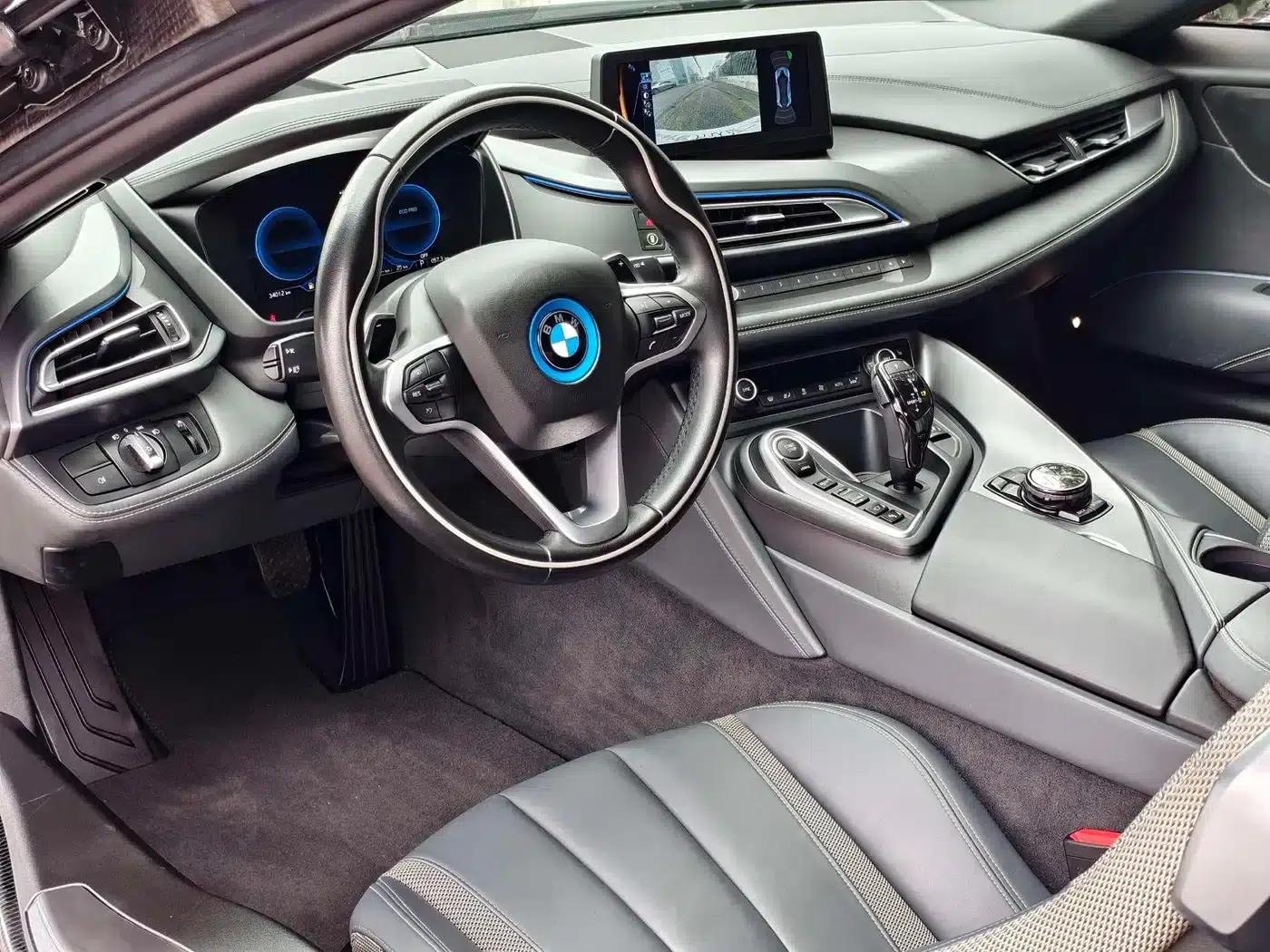 BMW i8 2016 Proton Red Limited Edition — миниатюра 16