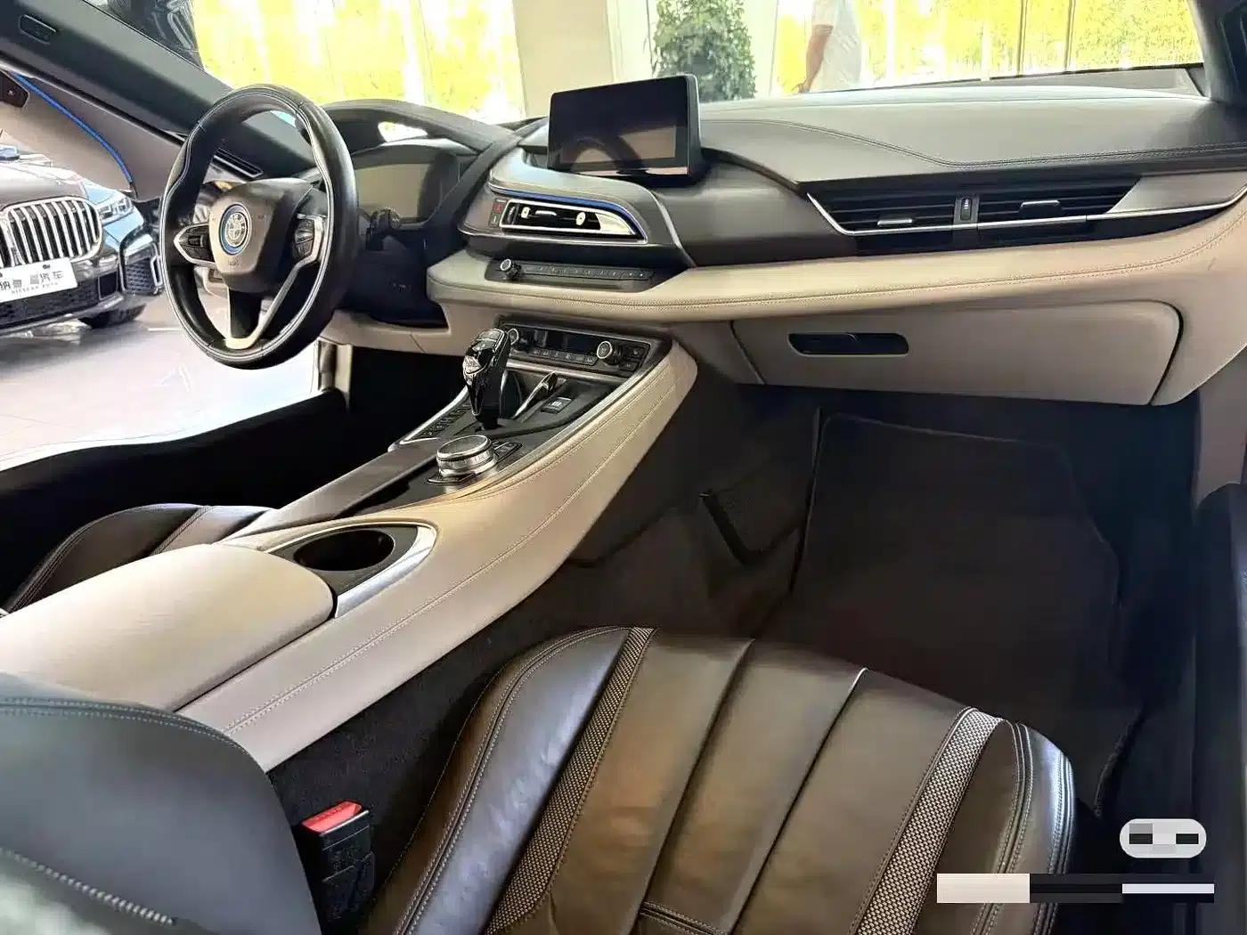 BMW i8 2014 Standard Edition — миниатюра 7