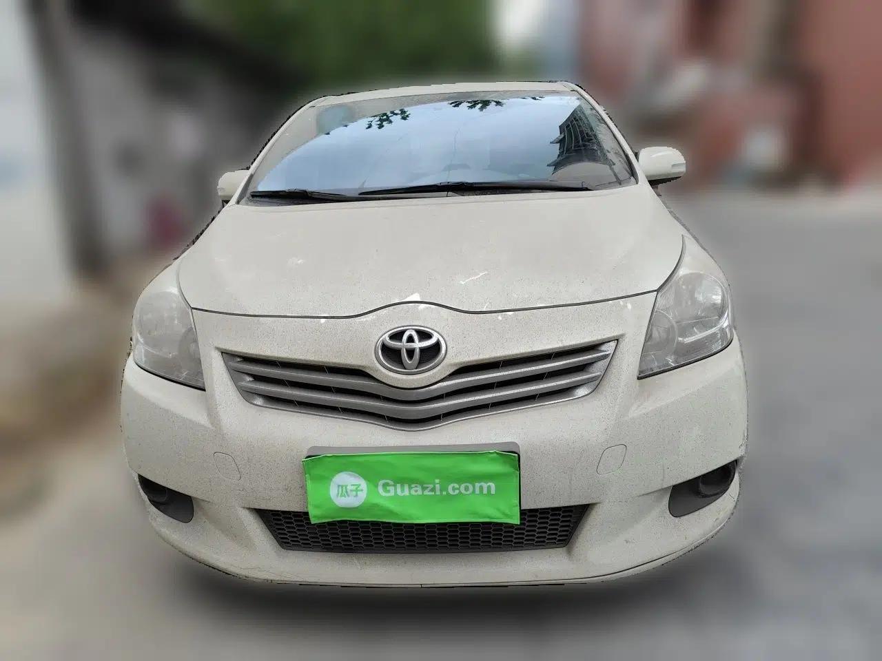 Toyota Verso 2014 Starlight 180E CVT Elite Edition — миниатюра 2