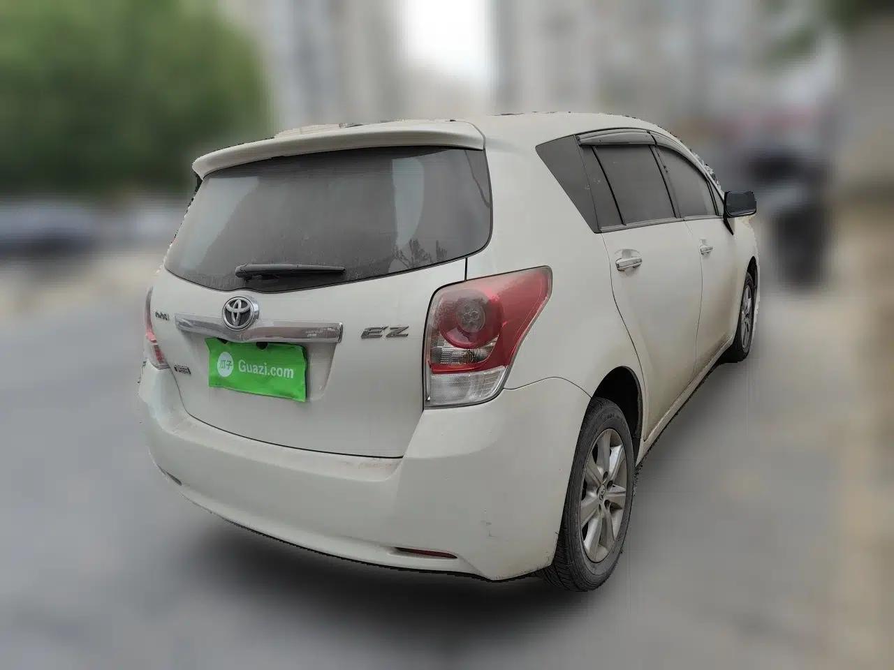 Toyota Verso 2014 Starlight 180E CVT Elite Edition — миниатюра 6