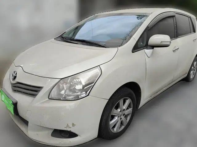 Toyota Verso 2014 Starlight 180E CVT Elite Edition