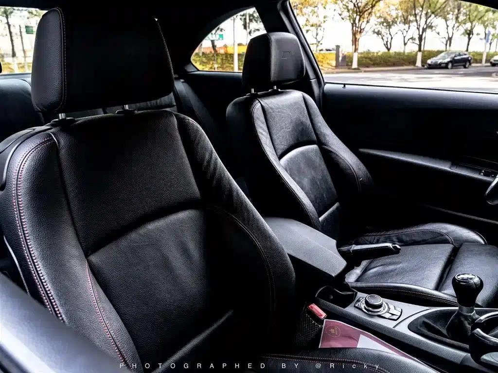 2011 BMW 1 Series M Coupe — миниатюра 9