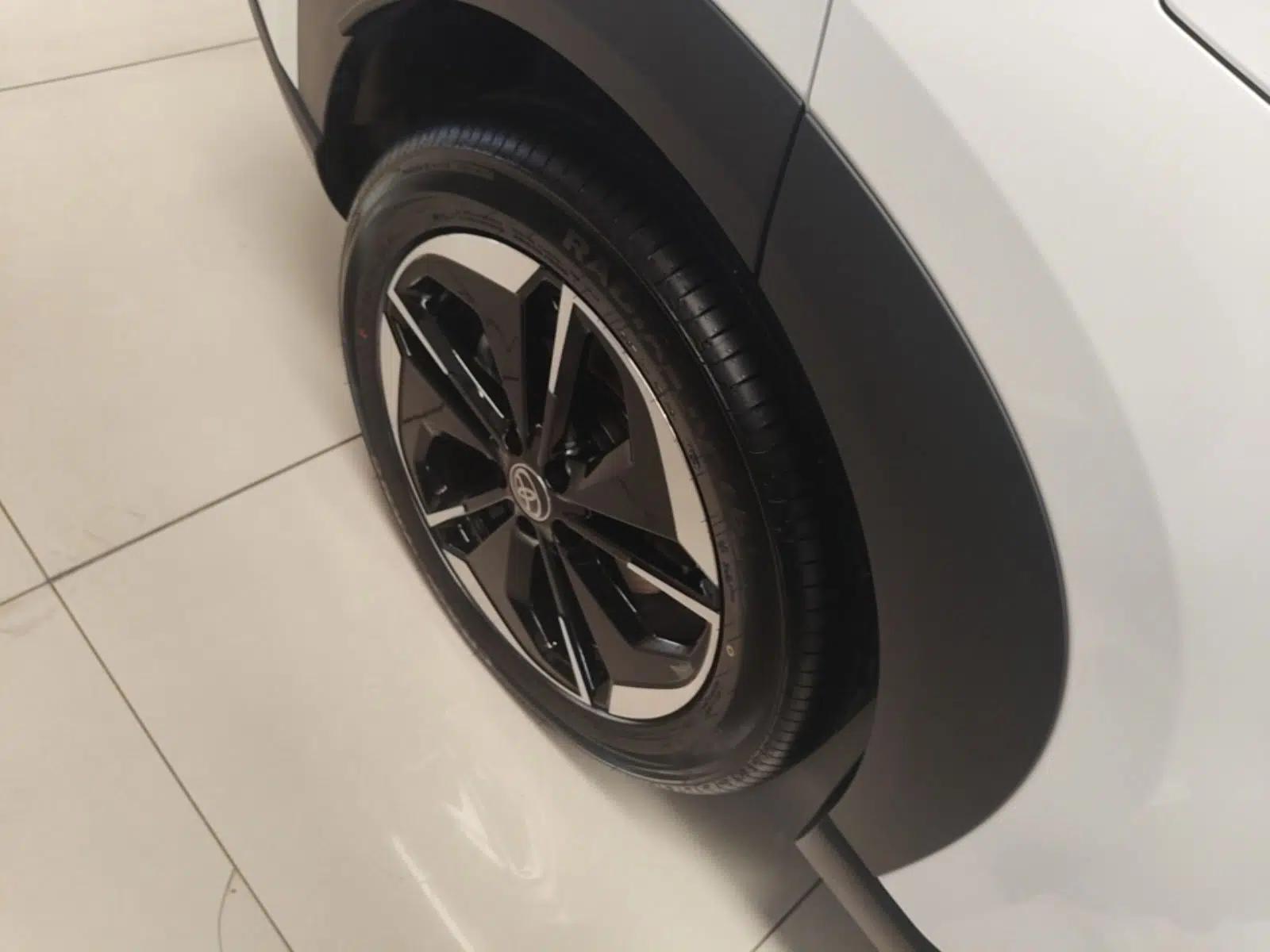 Toyota BZ 3X 2025 430 Air — миниатюра 10