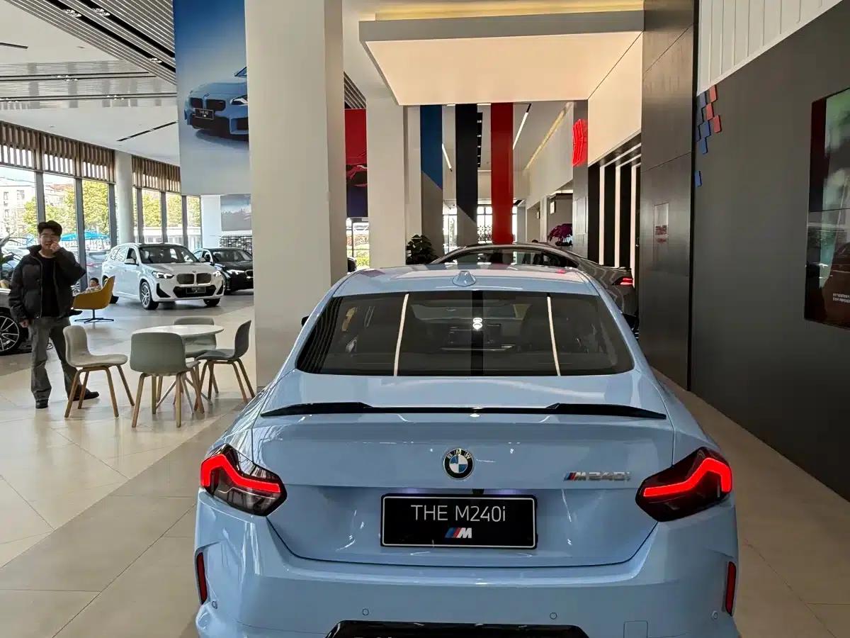2026 BMW M240i — миниатюра 7