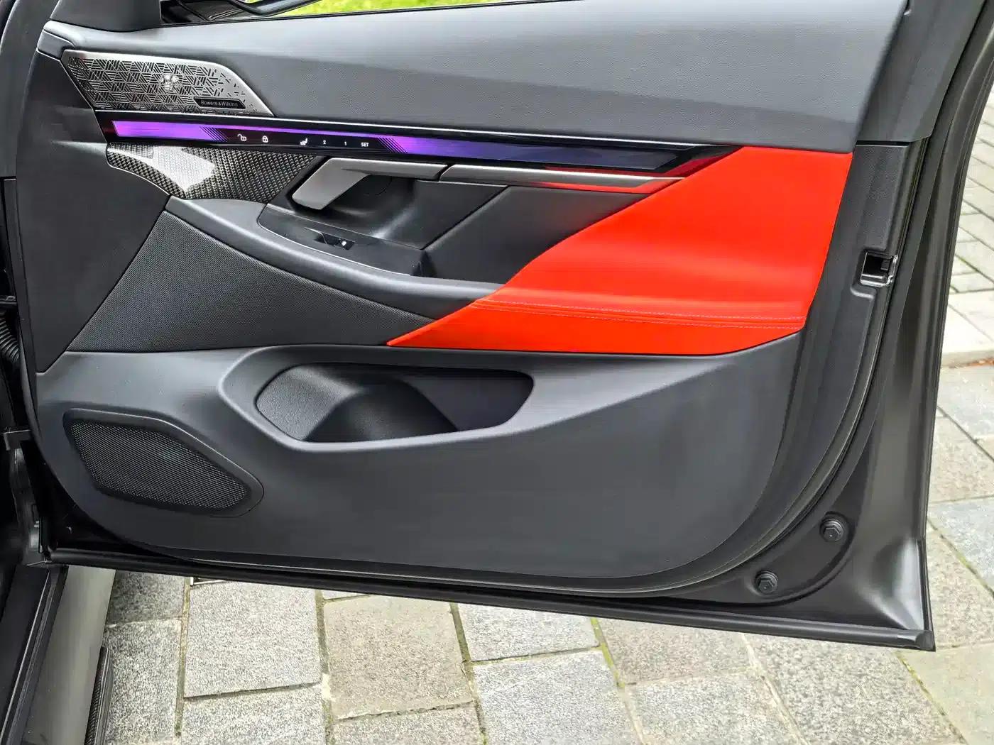 BMW M5 PHEV 2025 M5 — миниатюра 35