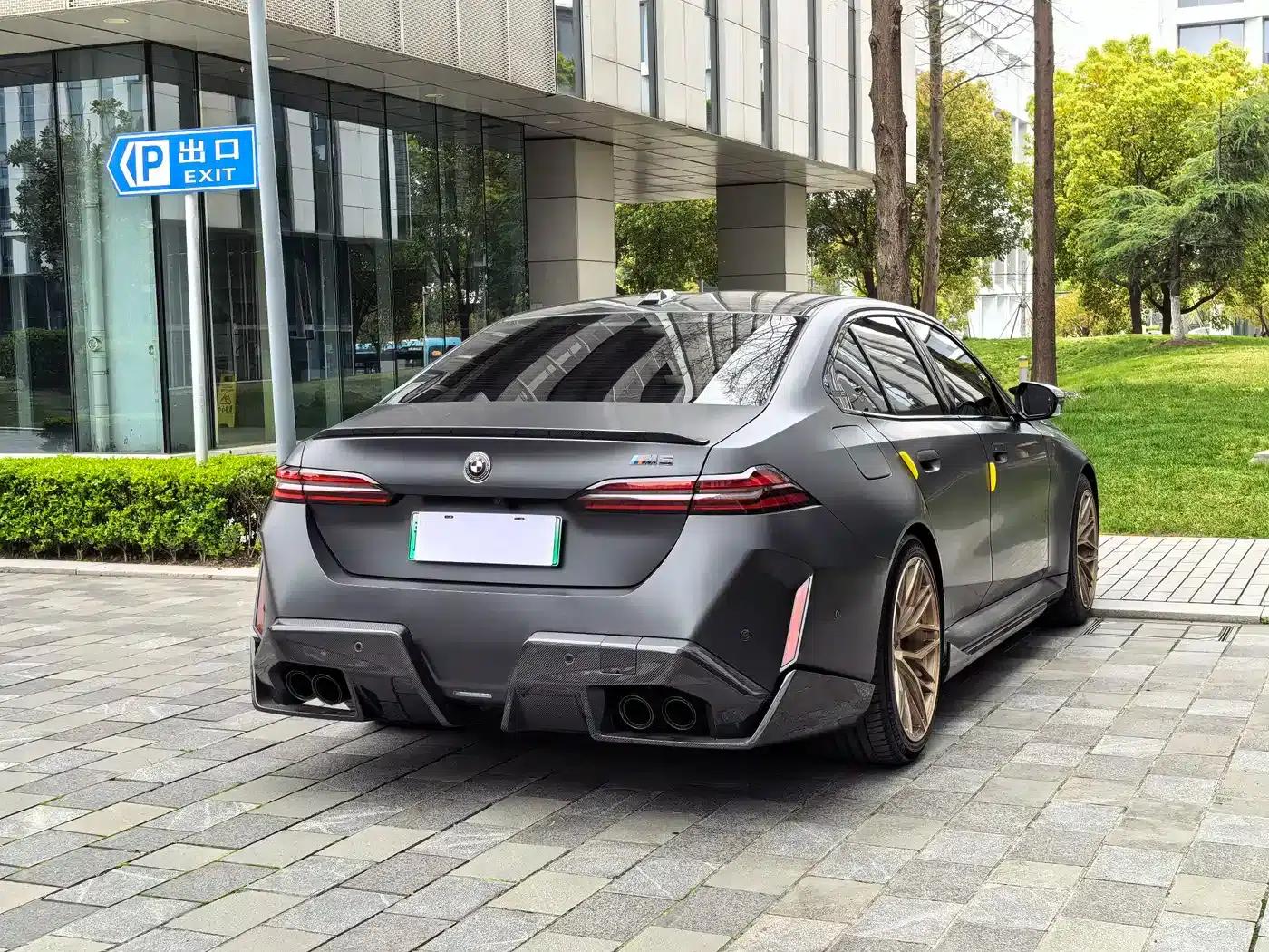 BMW M5 PHEV 2025 M5 — миниатюра 38