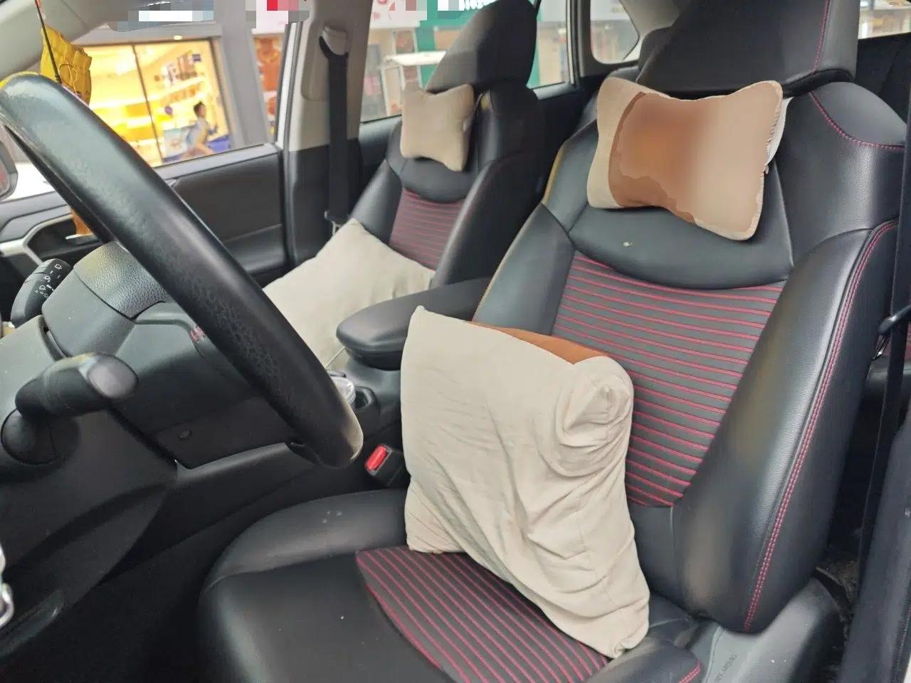 Toyota RAV4 Rongfang Plug-in Hybrid 2021 2.5L Two-Wheel Drive Elite Pro — миниатюра 16
