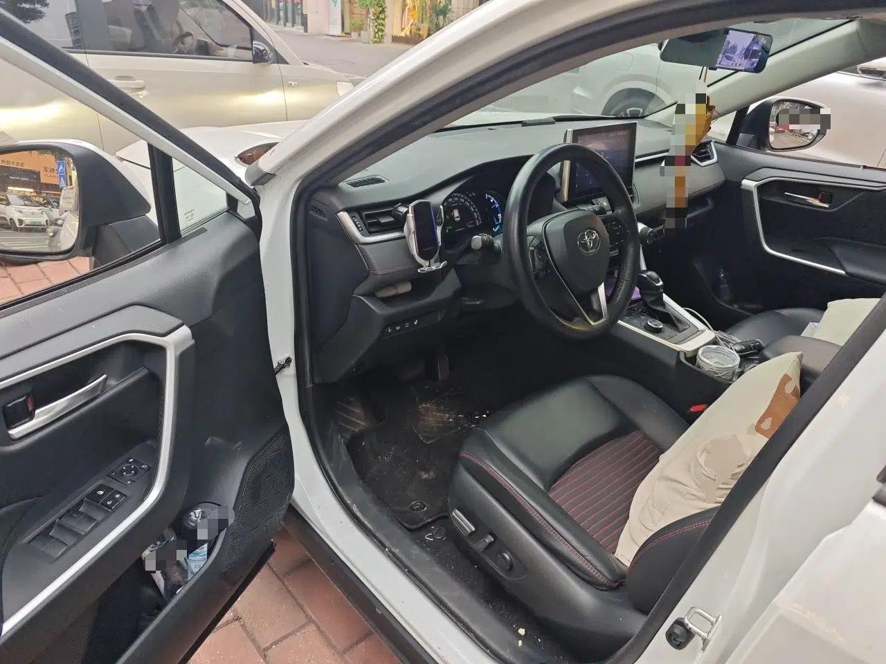 Toyota RAV4 Rongfang Plug-in Hybrid 2021 2.5L Two-Wheel Drive Elite Pro — миниатюра 17