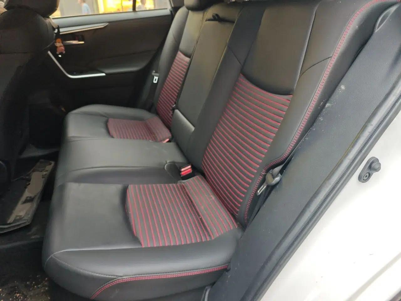 Toyota RAV4 Rongfang Plug-in Hybrid 2021 2.5L Two-Wheel Drive Elite Pro — миниатюра 18