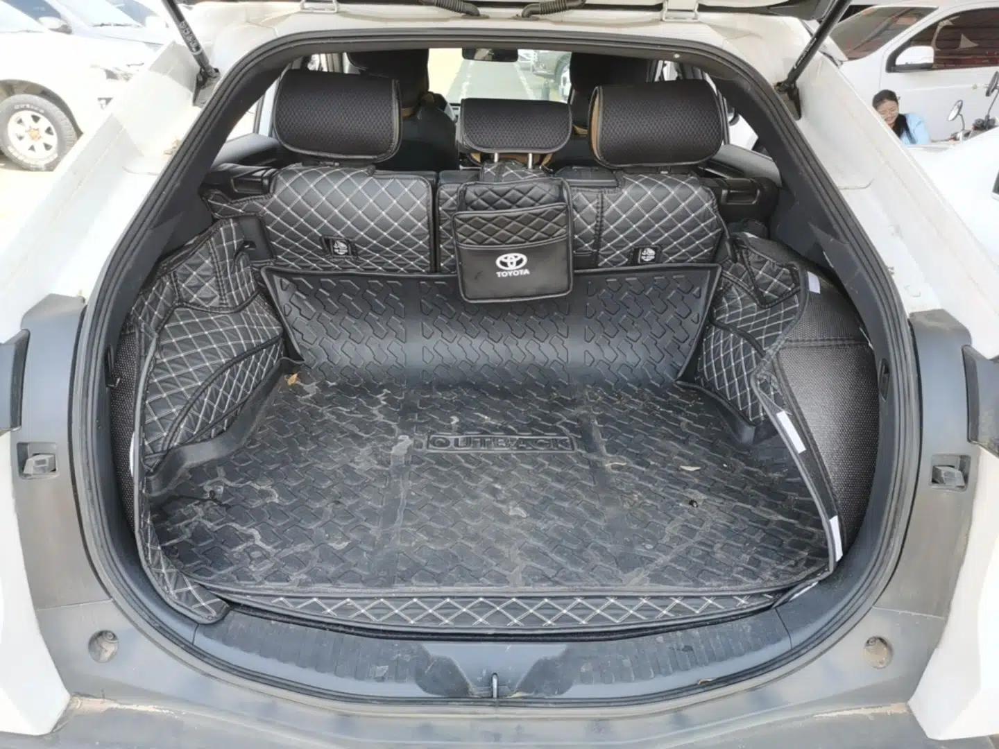 Toyota FAW bZ4X 2022 Two-Wheel-Drive Long-Range JOY Edition — миниатюра 22