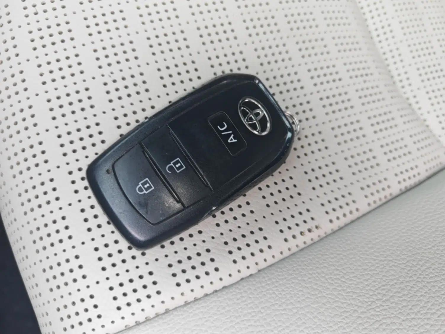 Toyota GAC bZ4X 2022 Long-Range Pro — миниатюра 12