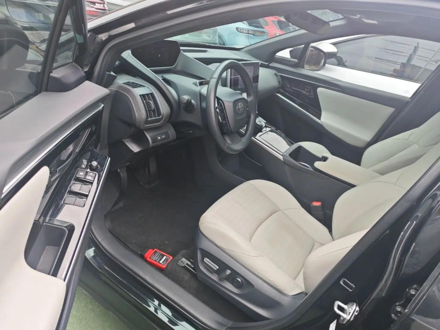 Toyota GAC bZ4X 2022 Long-Range Pro — миниатюра 19