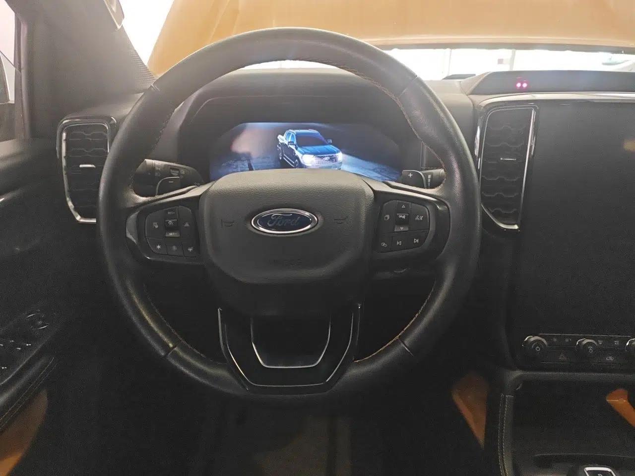 Ford Ranger 2023 Wild Terrain 4x4 Automatic Version Gasoline — миниатюра 11