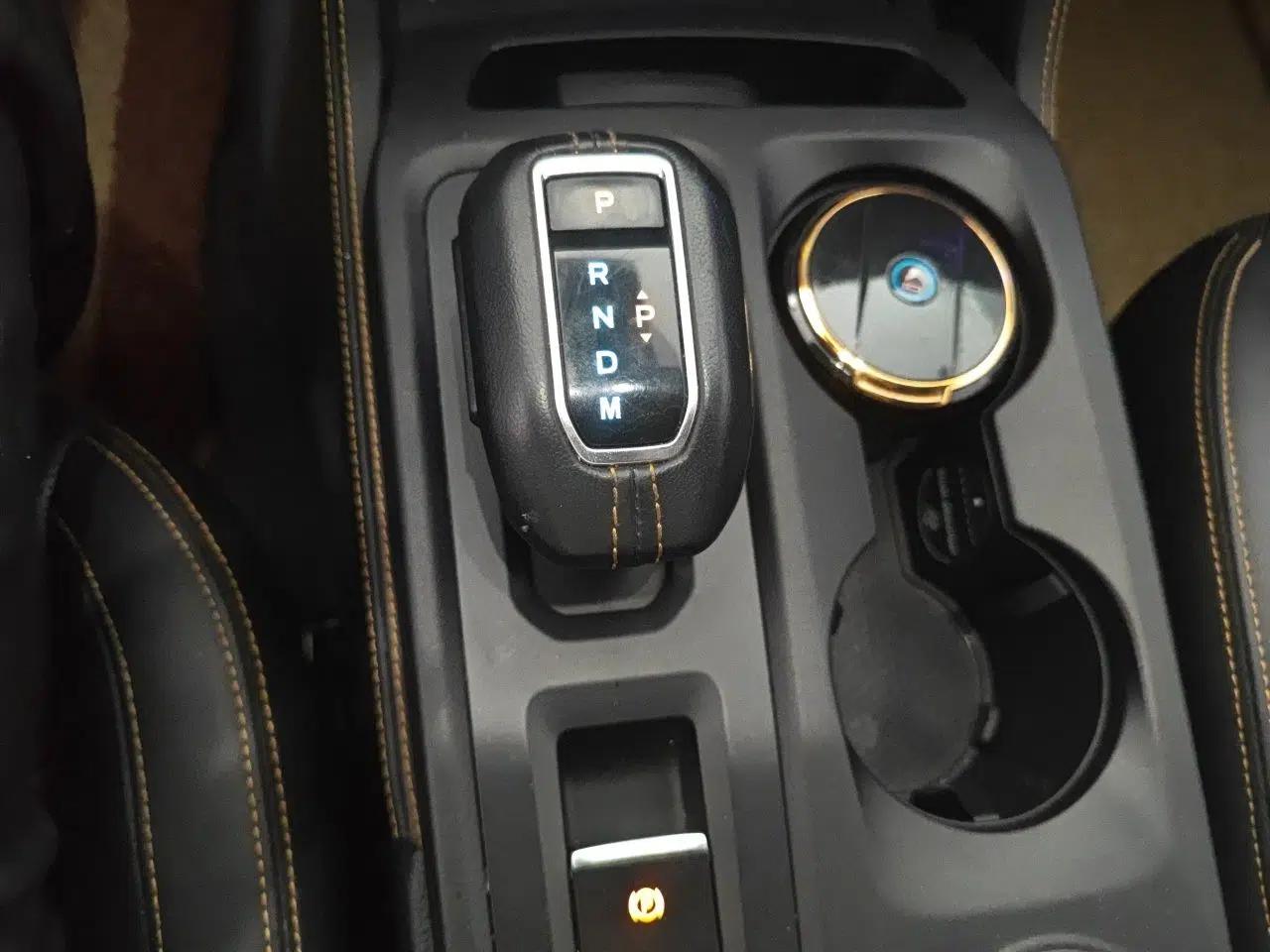 Ford Ranger 2023 Wild Terrain 4x4 Automatic Version Gasoline — миниатюра 15