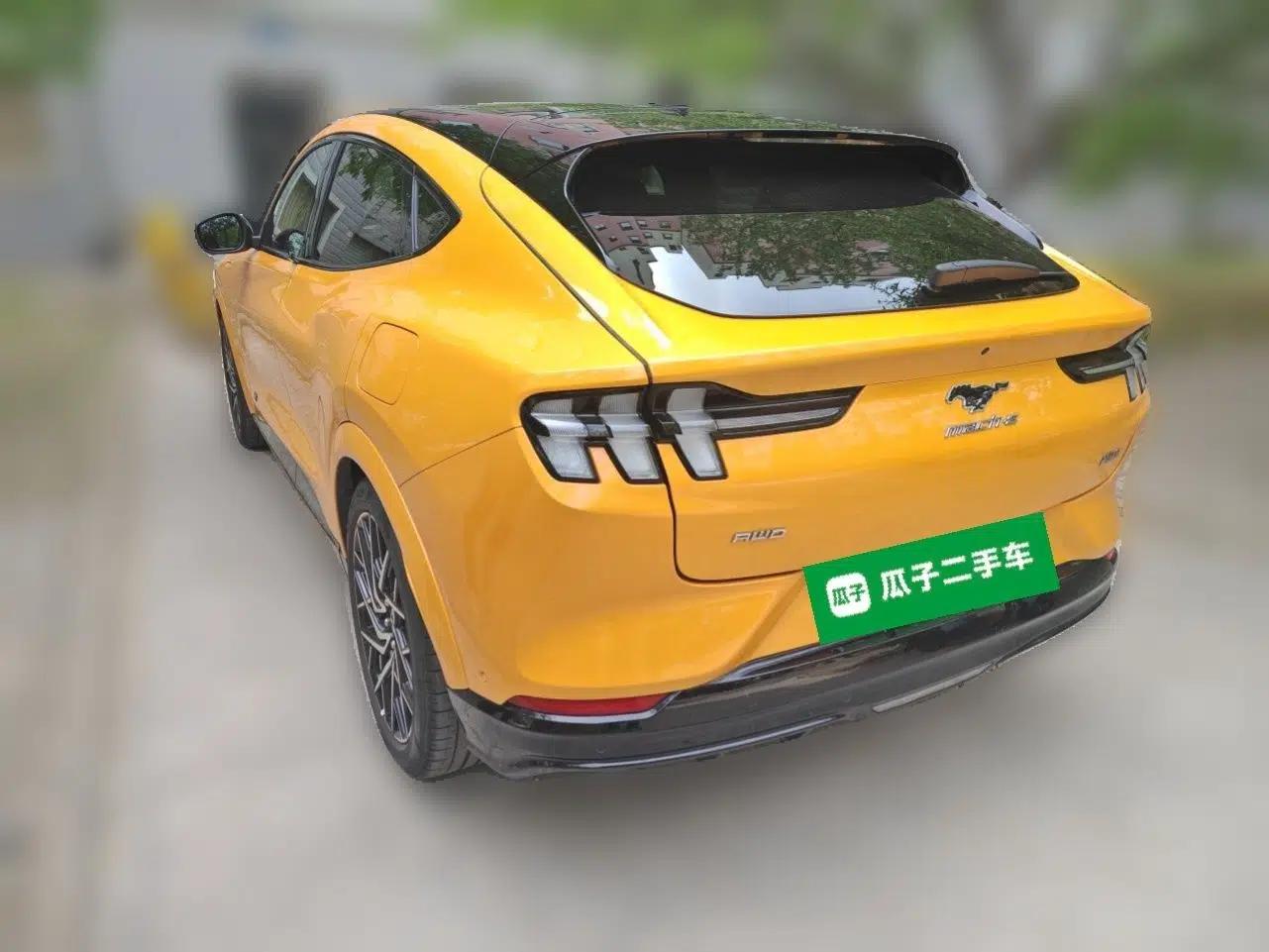 Ford Mustang Mach-E 2024 GT Model — миниатюра 4
