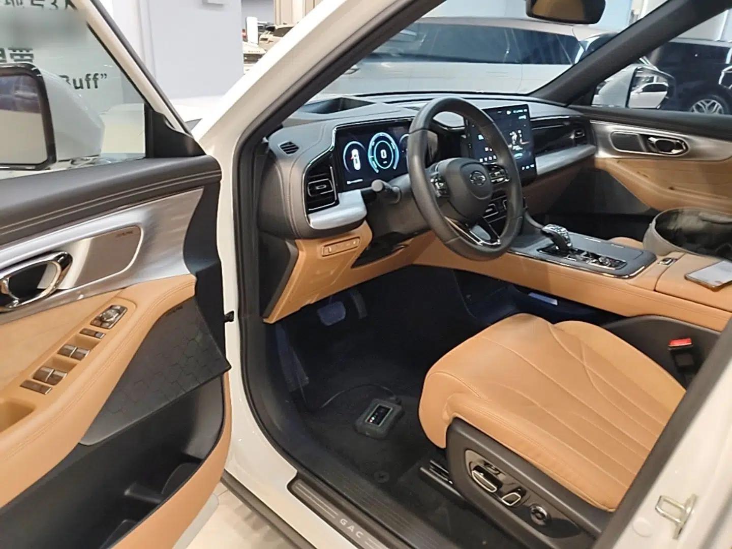 GAC Trumpchi ES9 2024 PHEV 143km Traveler Max — миниатюра 18